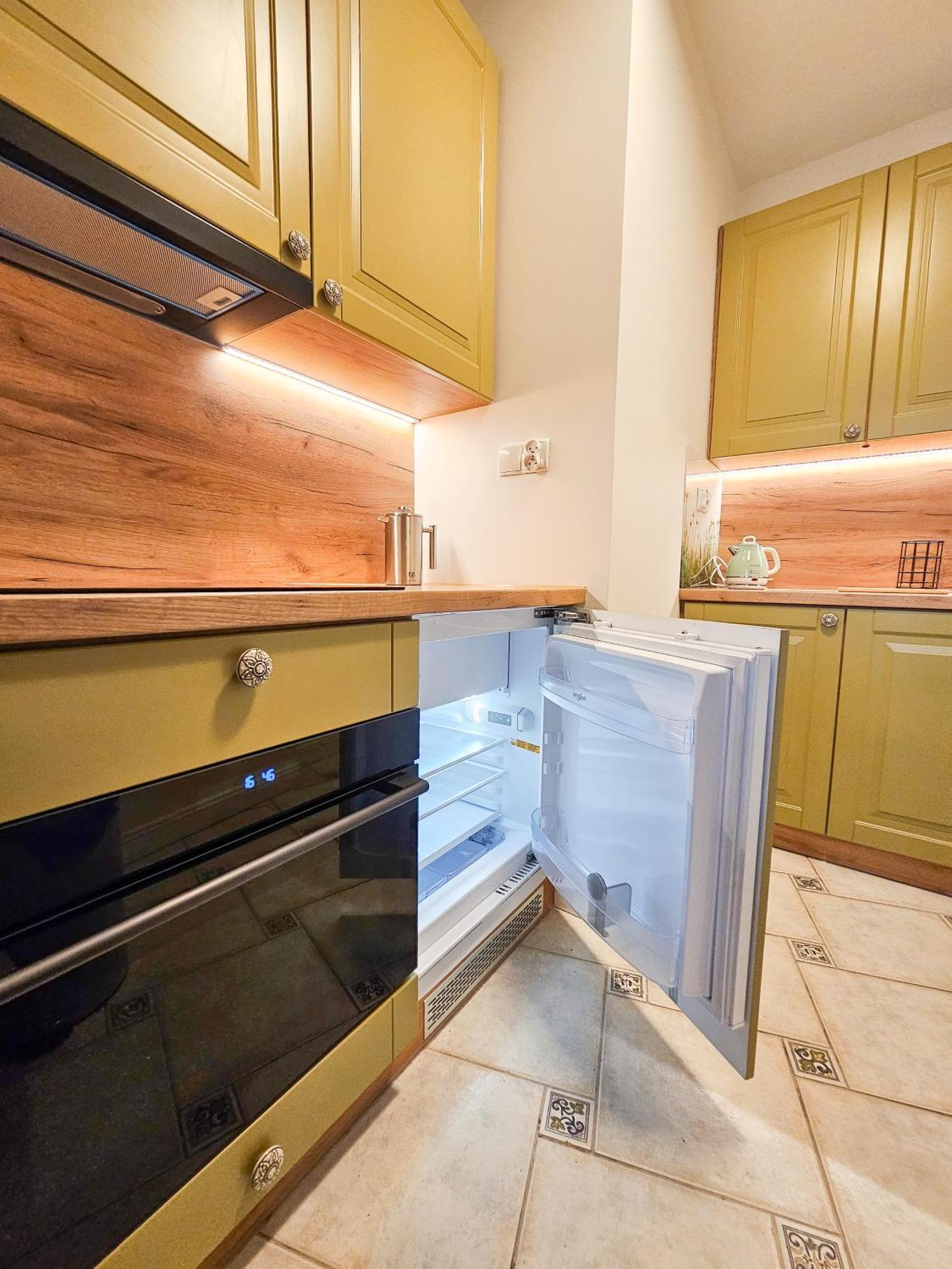 Butik Apartamenty Old Town Torun - Parking מראה חיצוני תמונה